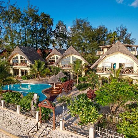Clove Island Villas & Spa Makunduchi エクステリア 写真